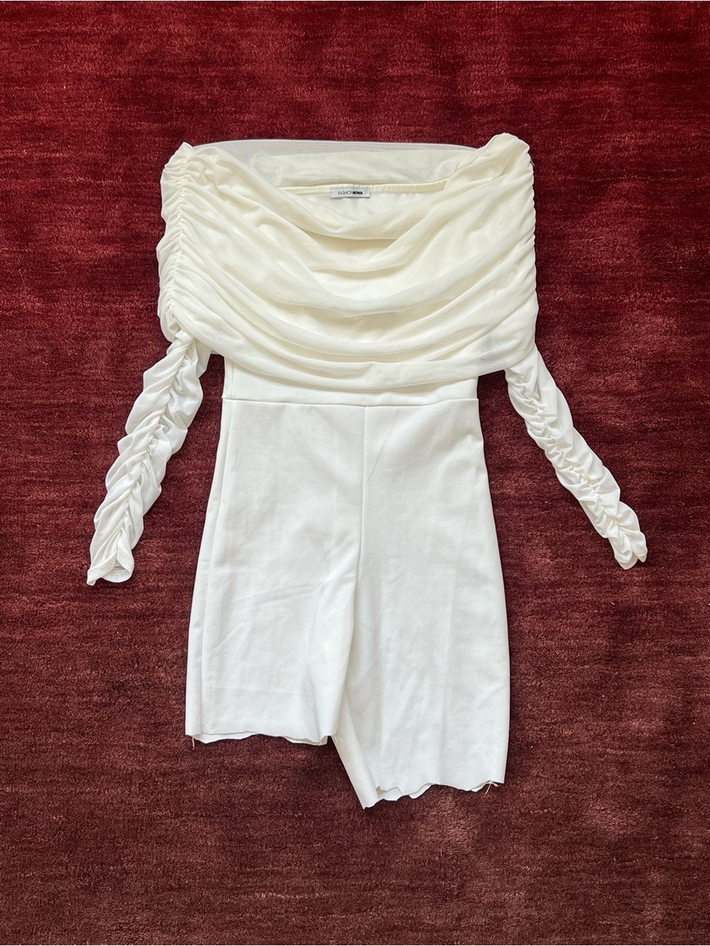 Off-Shoulder White Romper - Picture 3 of 3